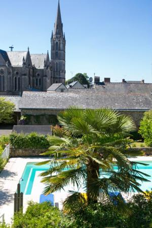 LA RECREATION _ Ancienne école de 1850 rénovée en maison d'hôtes Missillac Exterior foto